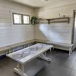 Loma-asunnot Petaejaelahti By Interhome